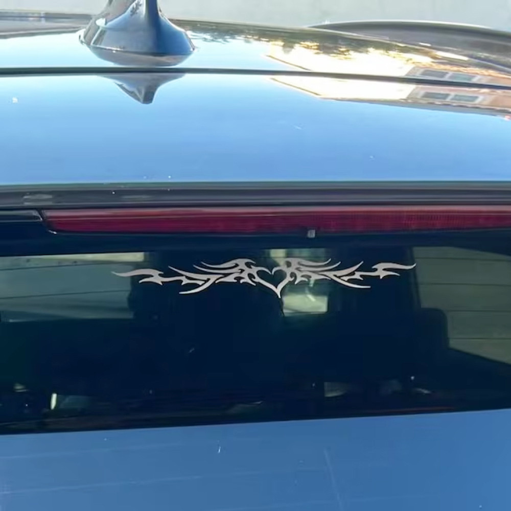Fogo Coração Asas Decoração Do Carro Adesivos WindowsShield Corte Tuning Auto Pára-Choques Decalques Acessórios De Vinil — imagem 2 de 2