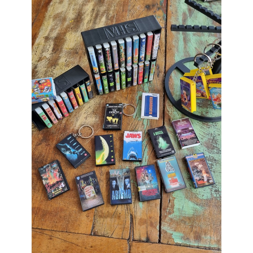 Chaveiro Fita VHS Terror Anos 70, 80 e 90 - Escolha o Seu! em Oferta na Shopee