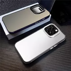 Capa Para iPhone 17 17E 16 16E 15 14 13 12 11 8 7 X XS XR SE Pro Max Plus Capinha De Metal Fosco Celular Caso CYB 5000