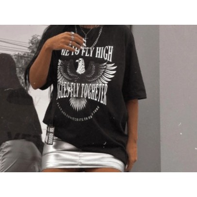 Camiseta Premium em Algodão PuroSISI Camiseta Premium Feminina FLY HIGH Blusa em Algodão - Oversized 100% Algodão
