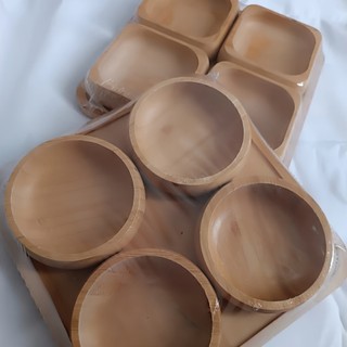 Kit Petisqueira de Bambu 4 Peças – Formato Redondo ou Quadrado, Ideal para Servir Doces, Frutas e Aperitivos