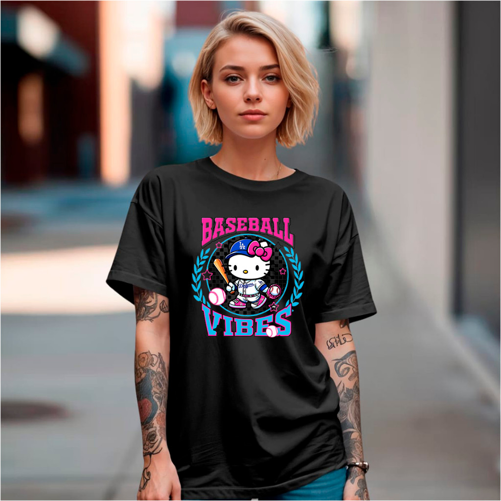 Camiseta Camisa Hello Kitty Baseball Vibes