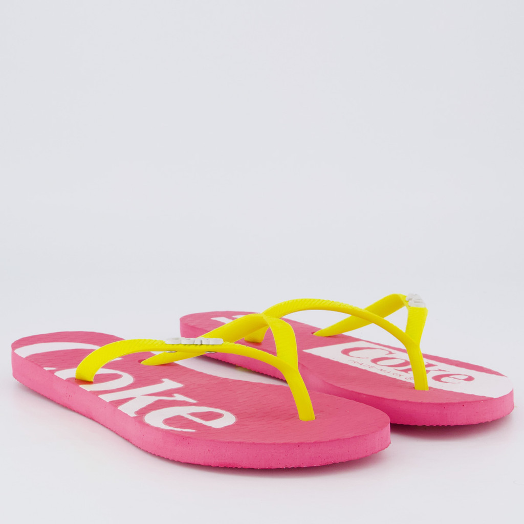 Detalhes do Chinelo Coca Cola Akaroa Feminino Pink e Amarelo