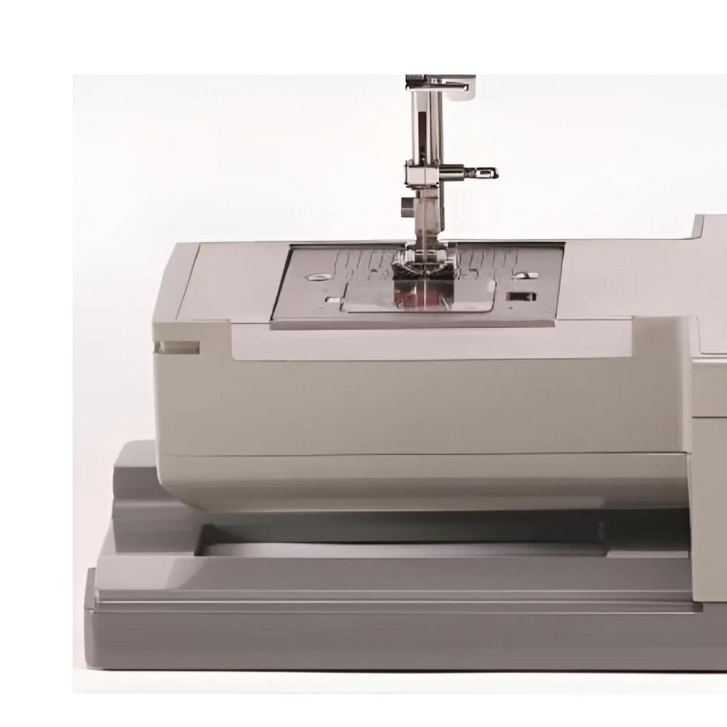 Detalhes do Maquina Costura Singer Pro 4423 220V Cinza