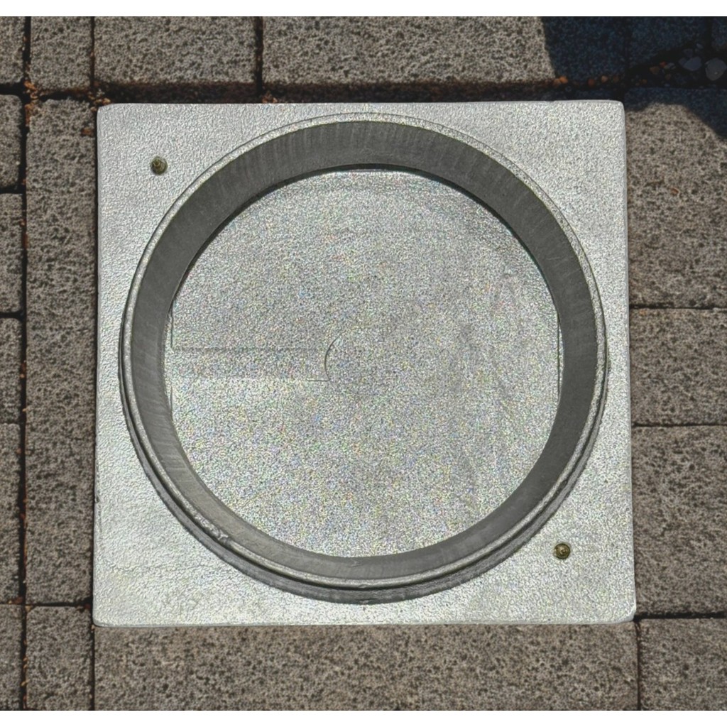 Tampa De Alumínio Inspeção Quadrada Para Calcada 100mm — imagem 2 de 2