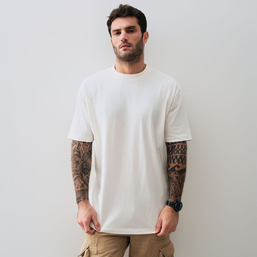 Camiseta Oversized Masculina Lisa 100% Algodão Streetwear Estilo de Rua Camiseta Gola Redonda