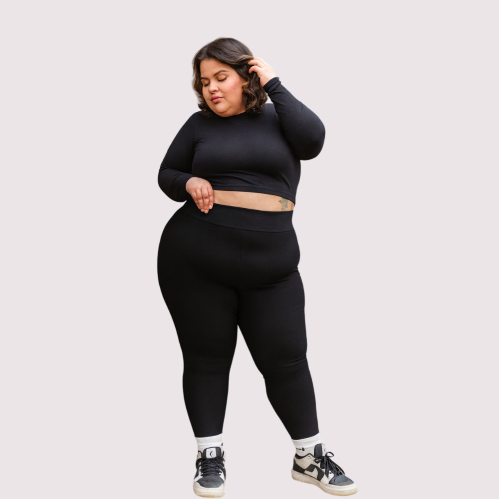 Calça Legging Plus Size Feminina Preta Cintura Alta, Tecido com Elastano e Modelagem Confortável