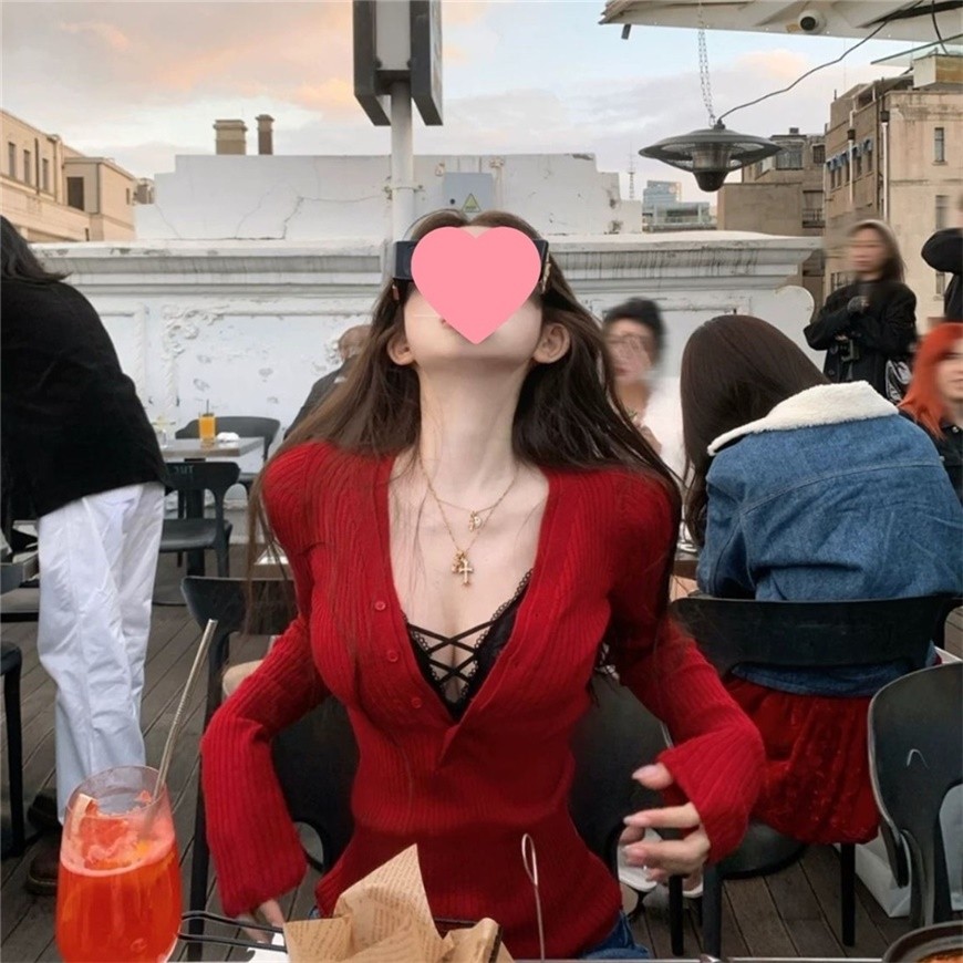 COD Natal Ano Novo Camisa inferior de manga comprida com decote em V, feminino outono inverno quente menina Design, sent