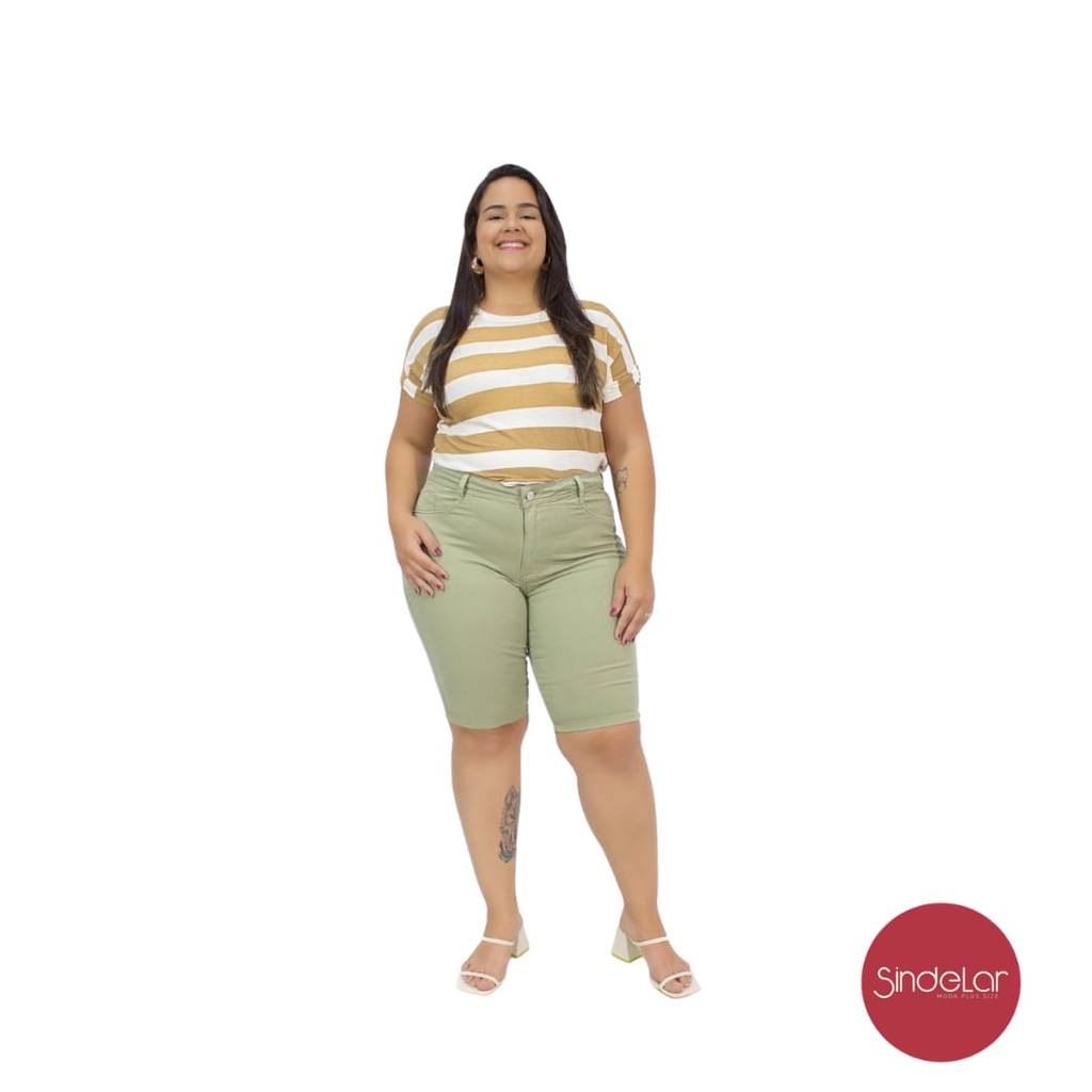 BERMUDA CICLISTA VERDE PLUS SIZE CAMBOS