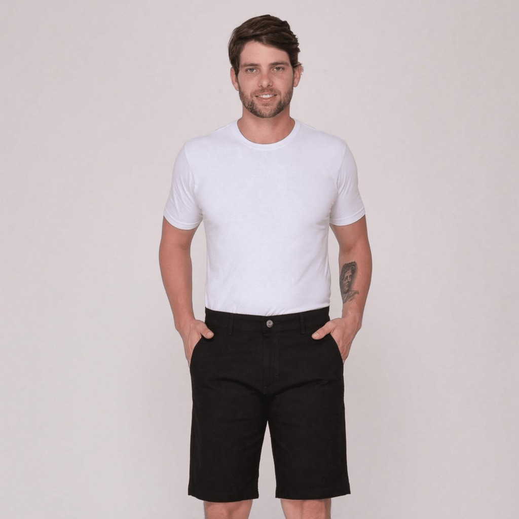 Bermuda Masculina Sarja Preta com Elastano Confortável