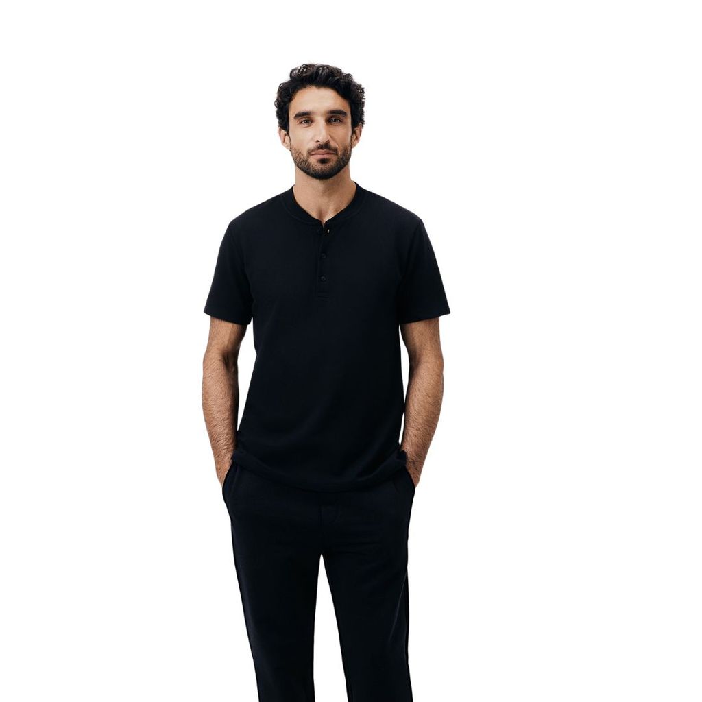 Camisa Polo Hering Preta Masculina Piquet Lisa com Botões Básic