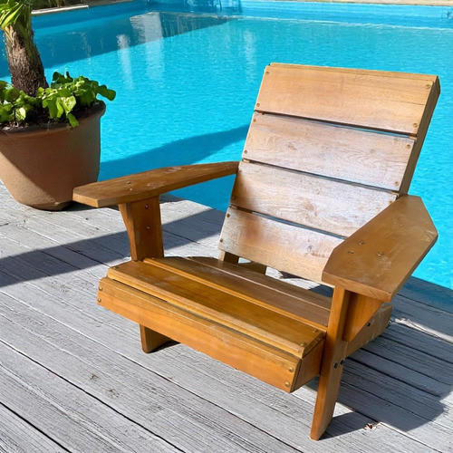 Cadeira Adirondack Rustica Modenr De Madeira Pavão Externa Embuia Tipo Adirondack
