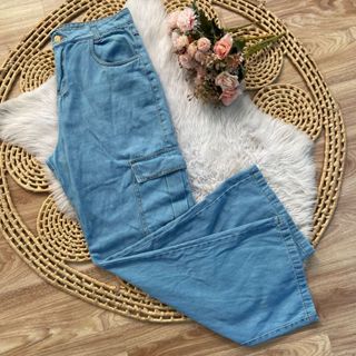 Calça jeans cargo wide leg feminino 46 a 54 sem lycra pantalona bolso lateral em Oferta na Shopee