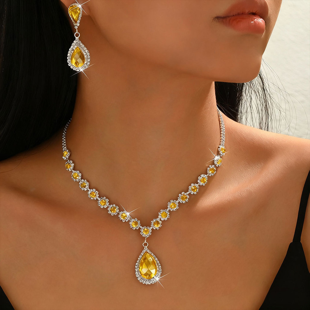 Conjunto Colar e Brincos Gota Dourada Feminino Joias Elegantes para Festa e Dia a Dia XL888