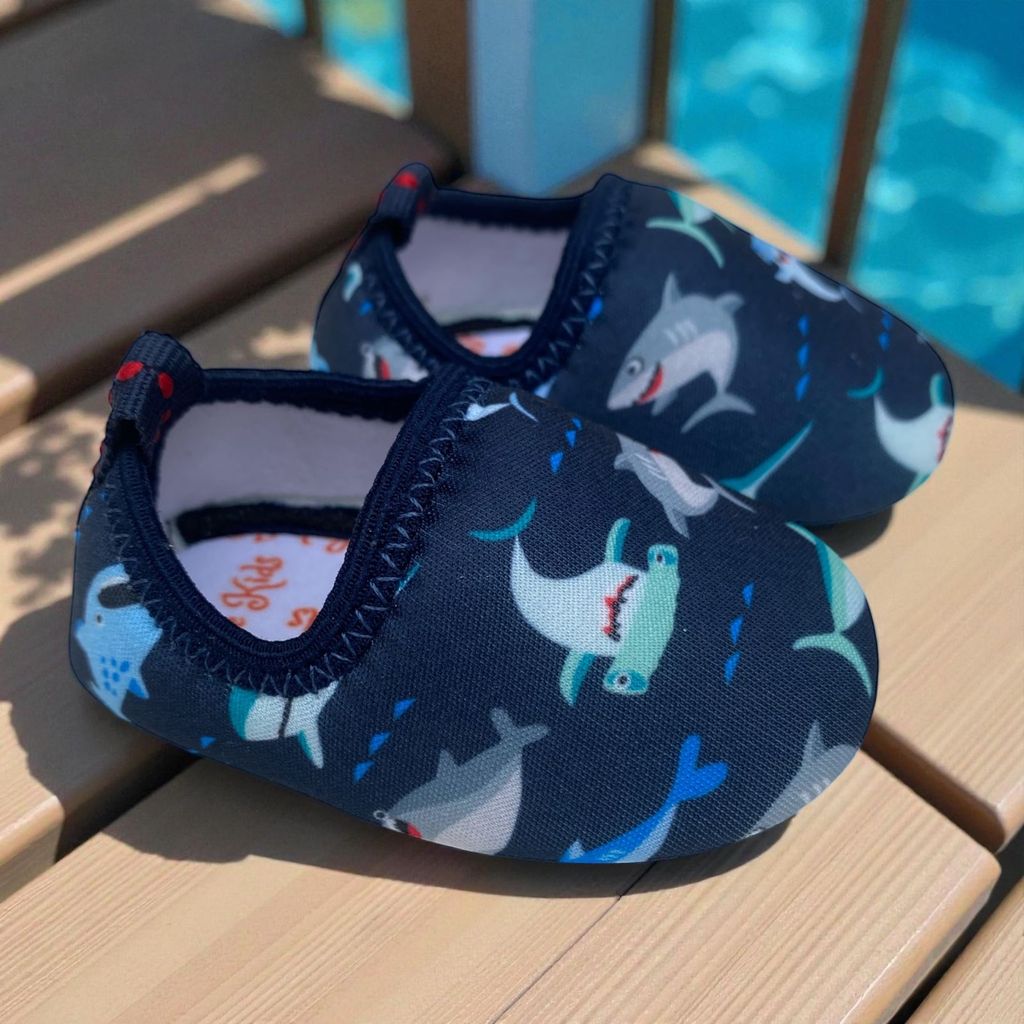 Sapatinho Bebê Calce Fácil Antiderrapante Sapatilha de Meia Menino Confortável e Pratico Estampado em Oferta na Shopee