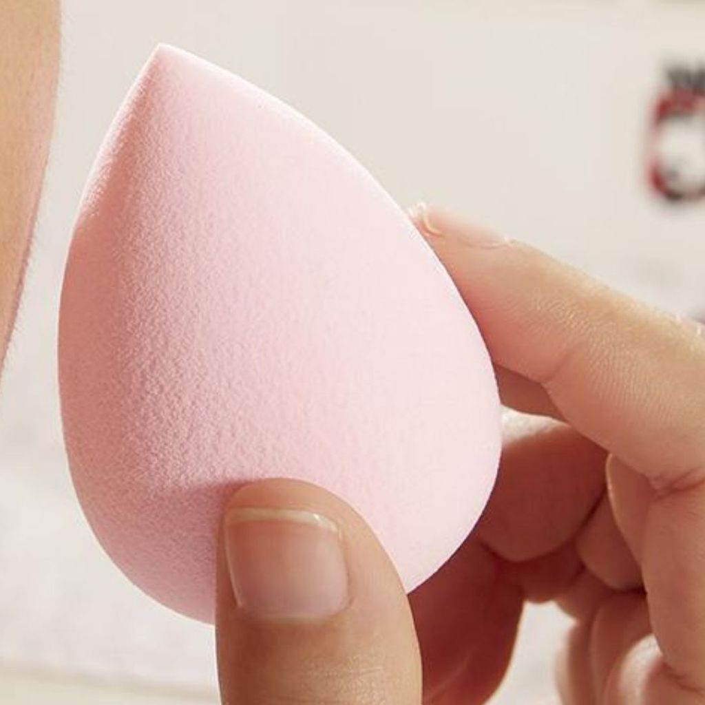 Esponja de Maquiagem Gota Antiderrapante – Para Base e Corretivo em Oferta na Shopee