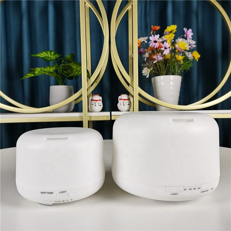 Difusor de 500ml/300ml com Controle Remoto: Umidificador, Aromatizador e Luz LED 7 Cores