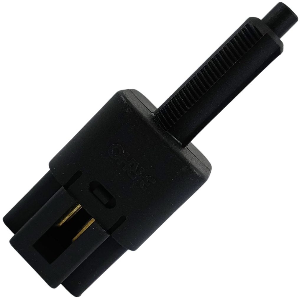 Interruptor De Luz De Freio Livina 2009 A 2015 / March 2011 A 2020 / Versa 2011 A 2020 - 3-Rho 417