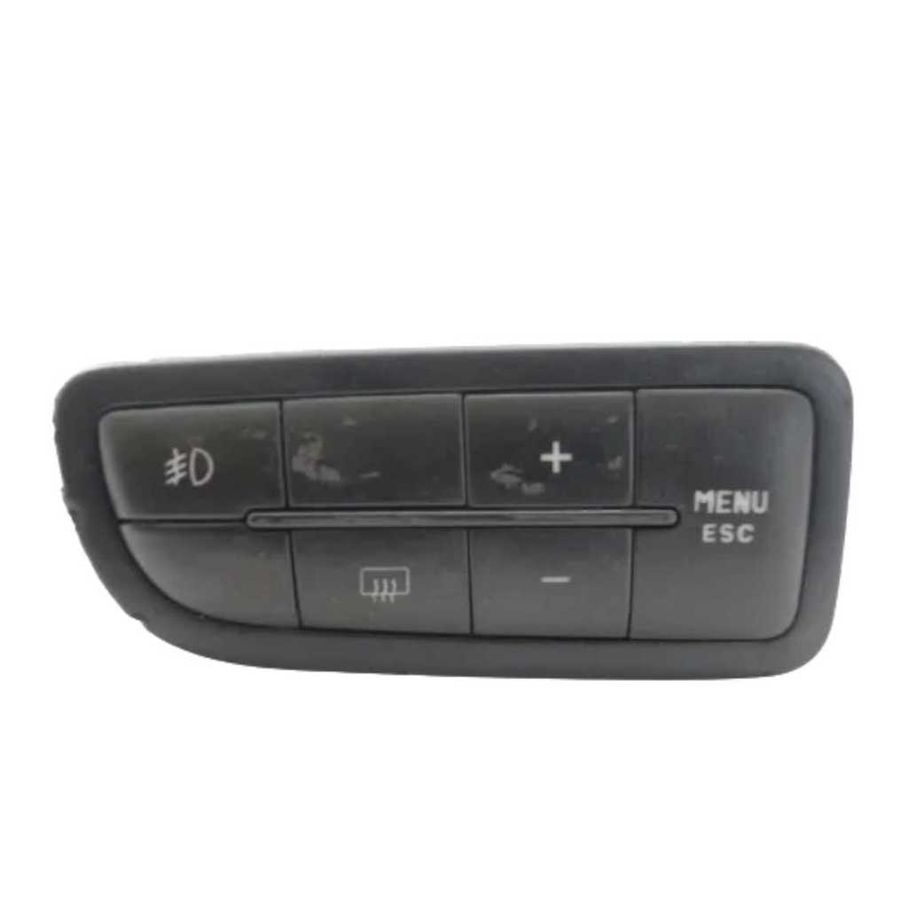 BOTAO DESEMBACADOR FAROL DE MILHA FIAT UNO VIVACE 2014 1.0