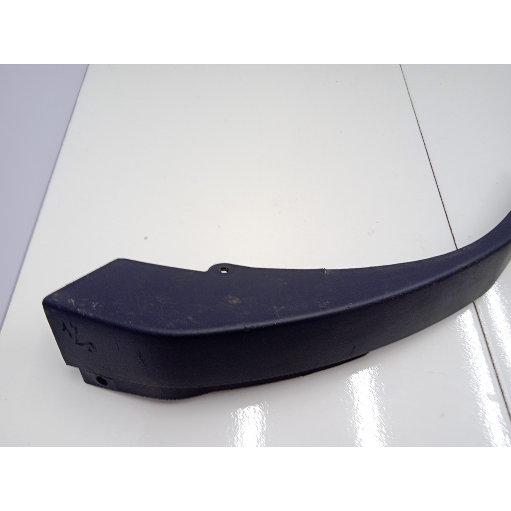 Moldura Parachoque Traseiro Esquerdo Land Rover Evoque Preto