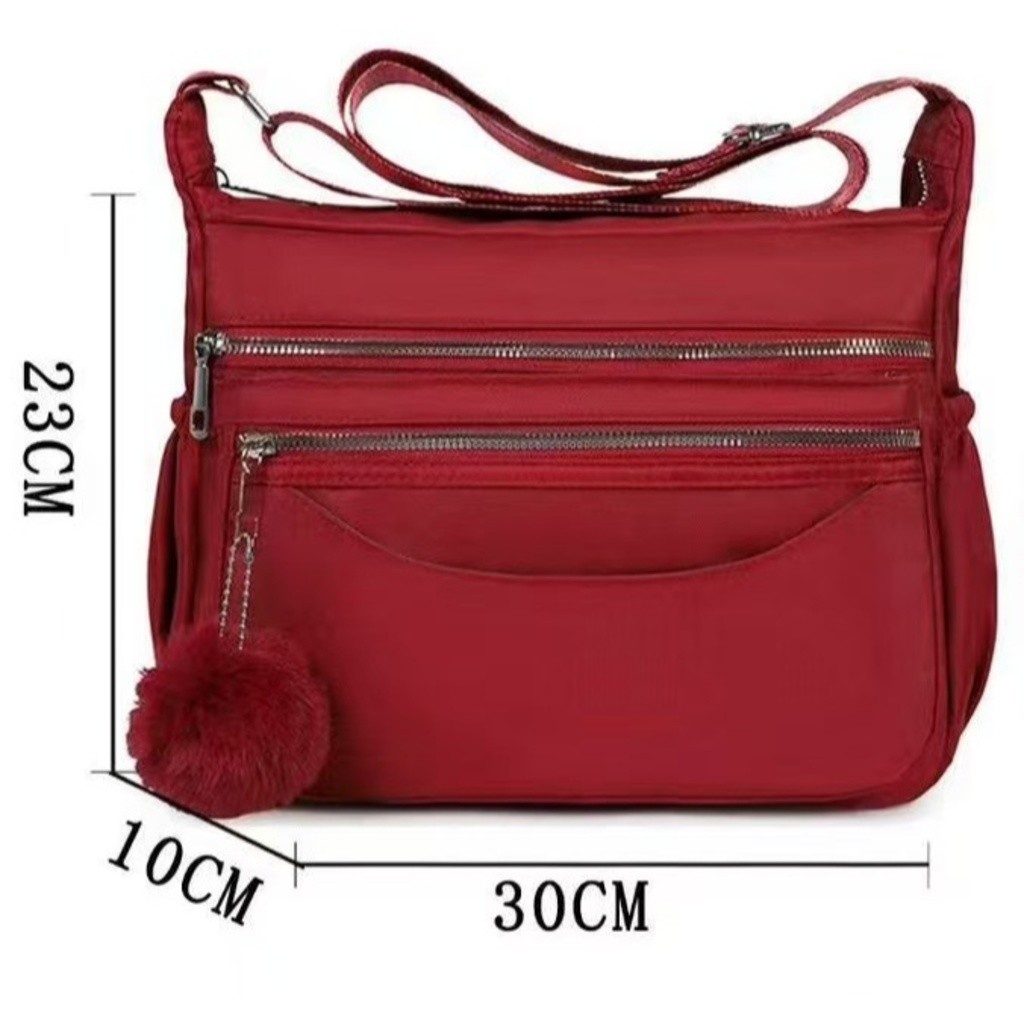 bolsa feminina média nylon impermeável com alça de mão e transversal tiracolo