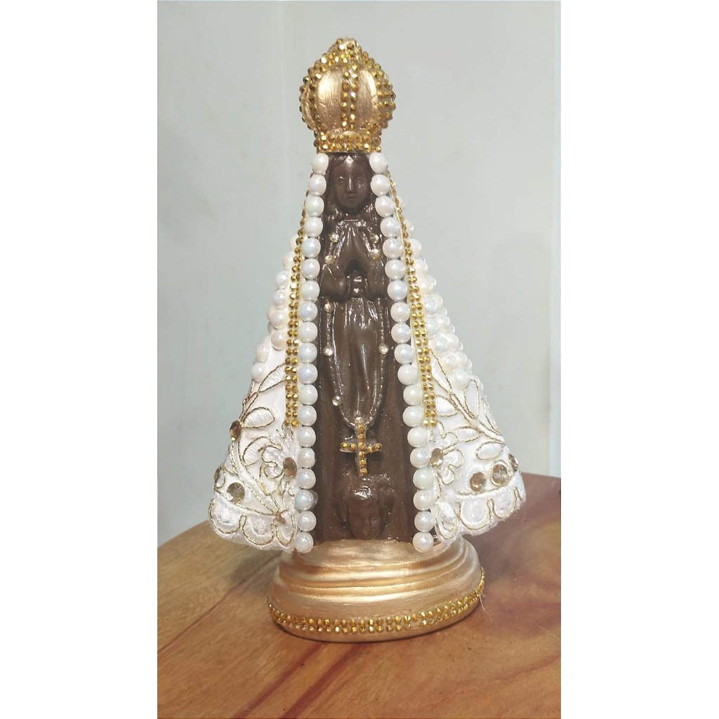 Imagem de Nossa Senhora Aparecida branca com dourado em gesso - 24 cm