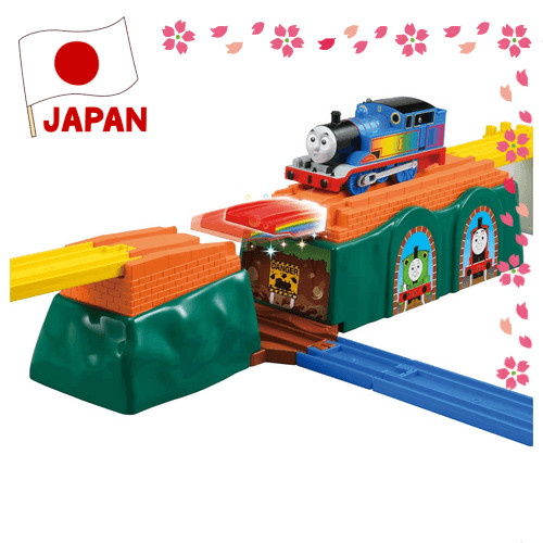 [ DIRECT FROM JAPAN ]Takara Tomy Plarail Thomas Trem Brinca de Trem Arco-íris! Ponte Expandível Brinquedo a partir de 3