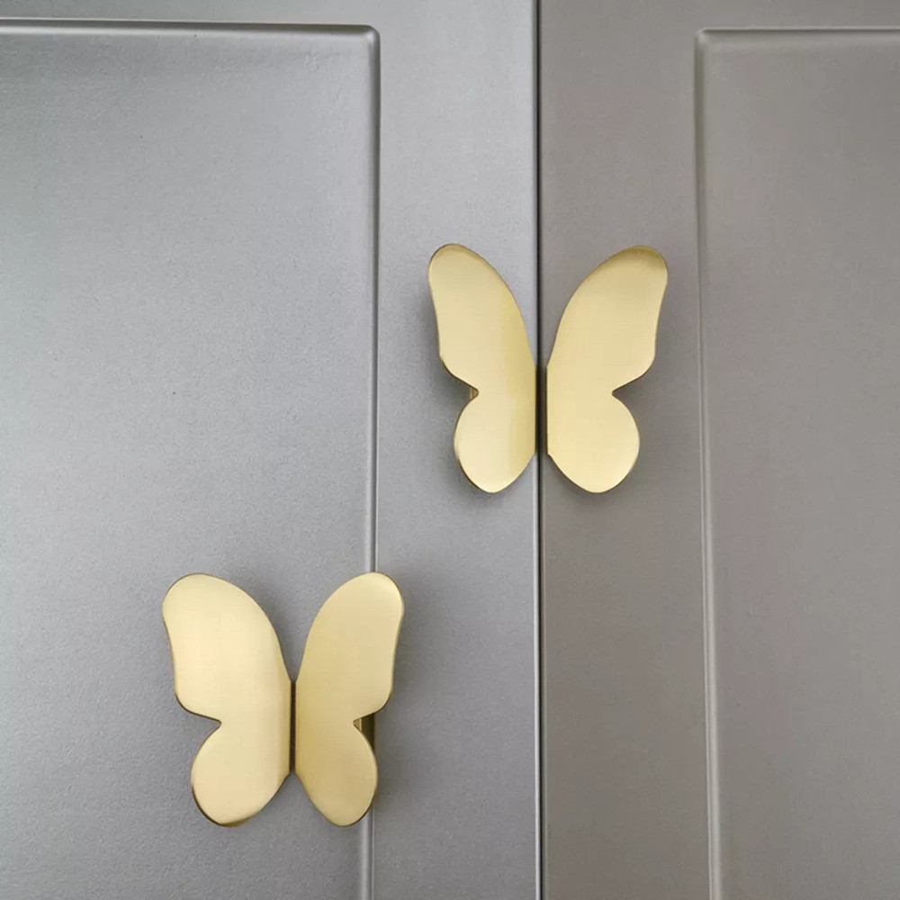 Puxador Borboleta Decorativa Dourada Genérica Nova — R$ 45,00 em Shopee