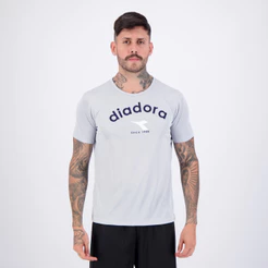 Camiseta Diadora Basic Logo Cinza