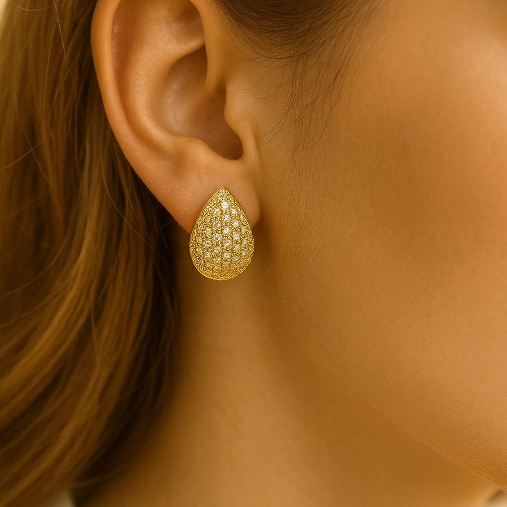 Brinco de Pressão Feminino Quadrado e Gota  Cravejado em Zircônia – Sem Furo / Ear Cuff Banhado a Ouro 18K e Prata 925 em Oferta na Shopee