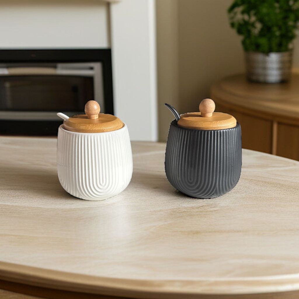 Açucareiro Em Porcelana Com Colher Tampa Bambu 360ml Oásis em Oferta na Shopee