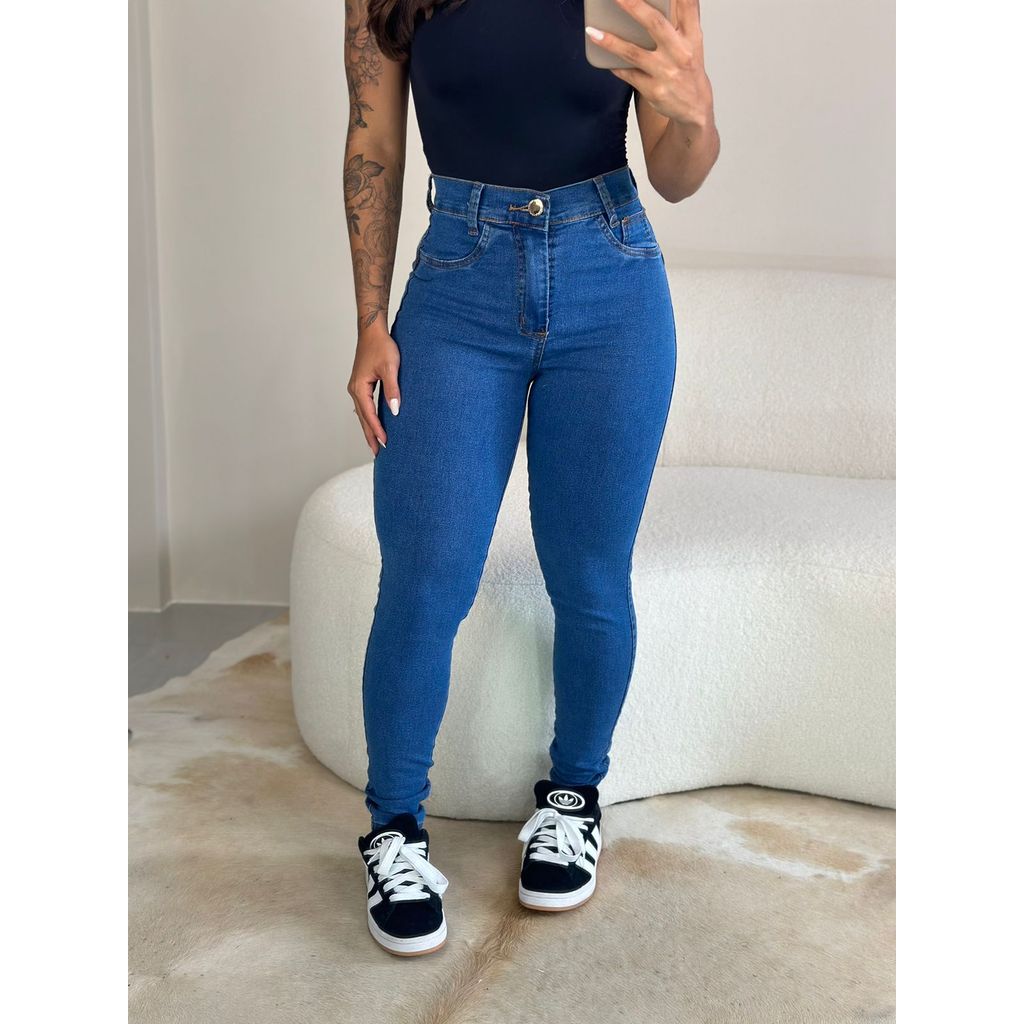 Calça Skinny Jeans Básica Feminina Com Lycra Cintura Alta Corte Moderno Premium. em Oferta na Shopee