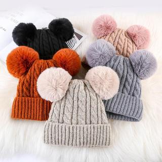 Novo gorro de malha quente para mulher, gorros de inverno listrados para homem, gorros de lã com pompom duplo, gorros gr