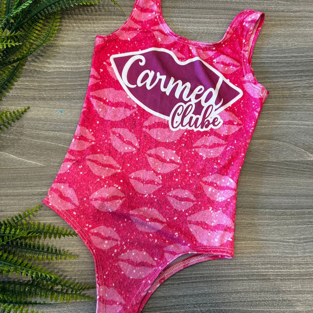 BODY BATOM LABIAL COM BRILHO E BOQUINHAS em Oferta na Shopee