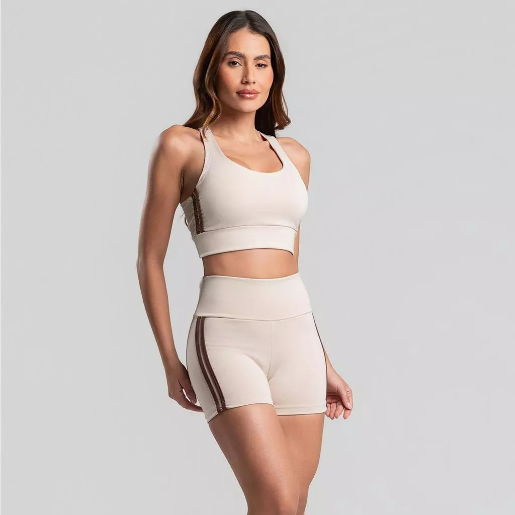Conjunto com Listras Top e Short Fitness Academia Zero Transparência Conforto e Suporte nos Treino