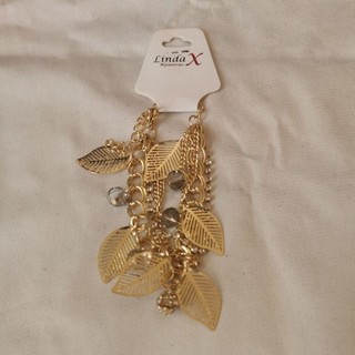✨🍃 Pulseira Luxo Dourada Folhas Estilo Elegante Feminino quem gosta acessórios marcantes mas ainda elegantes P126028-8