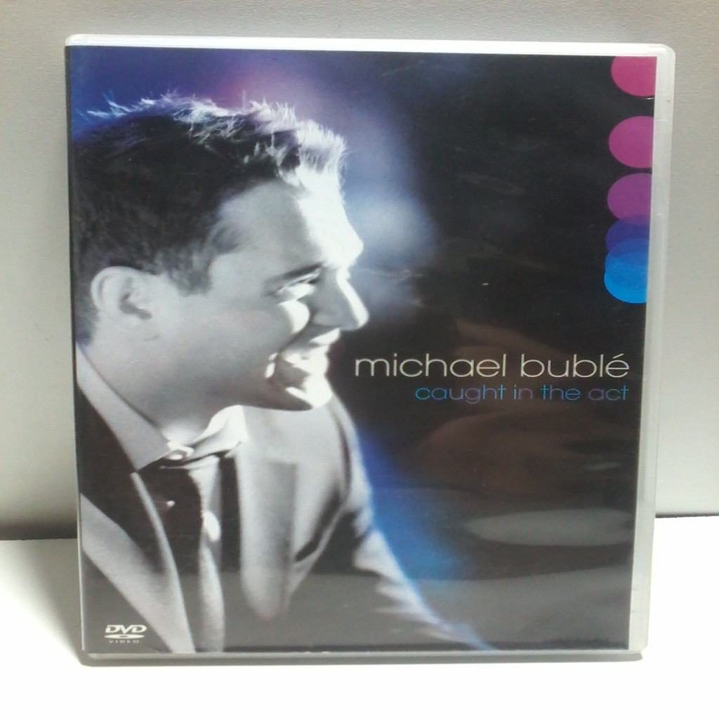 DVD Michael Buble - Caught In The Act Dvd + Cd editora DESC