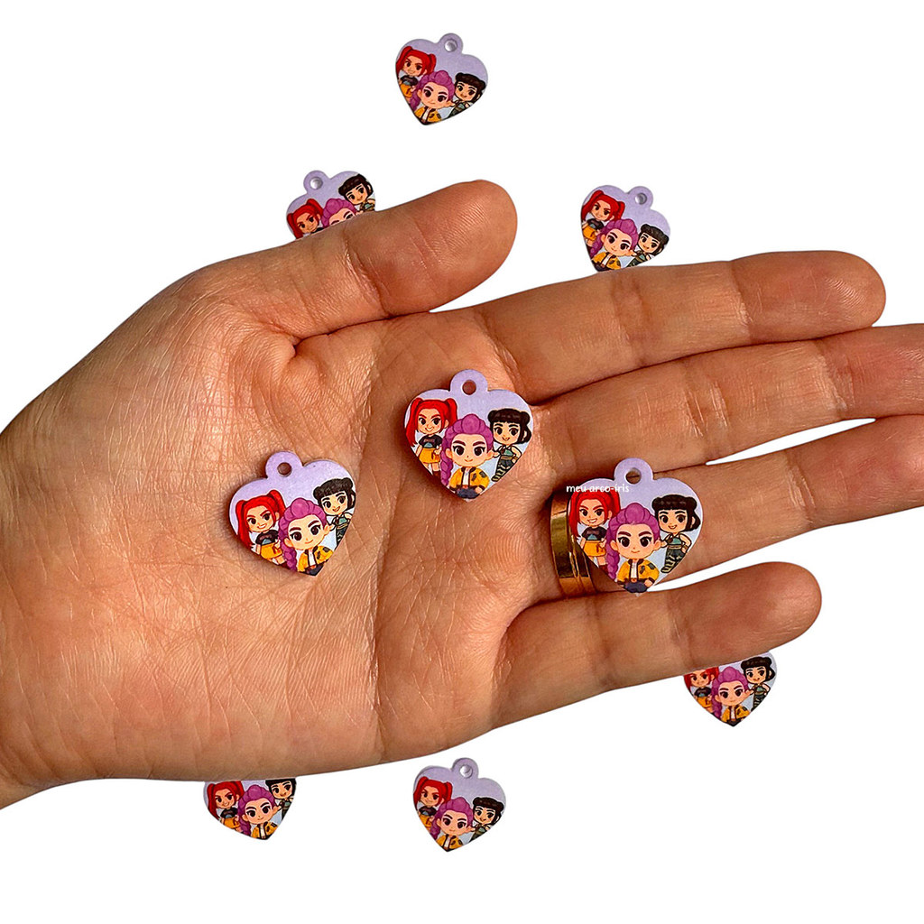 Pingente Huntrix Kpop - 6 pçs em Oferta na Shopee