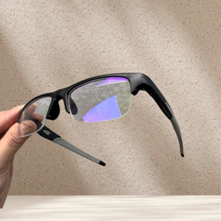 Óculos modernos e de alta qualidade em Oferta na Shopee