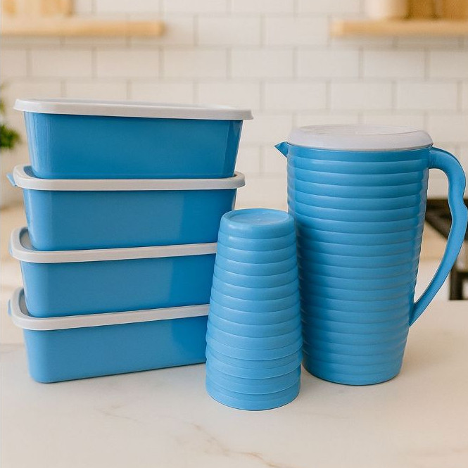 Potes de plástico Utilidade do lar 4 potes  + 4 copos + 1 jarra - Kit c |8 Peças