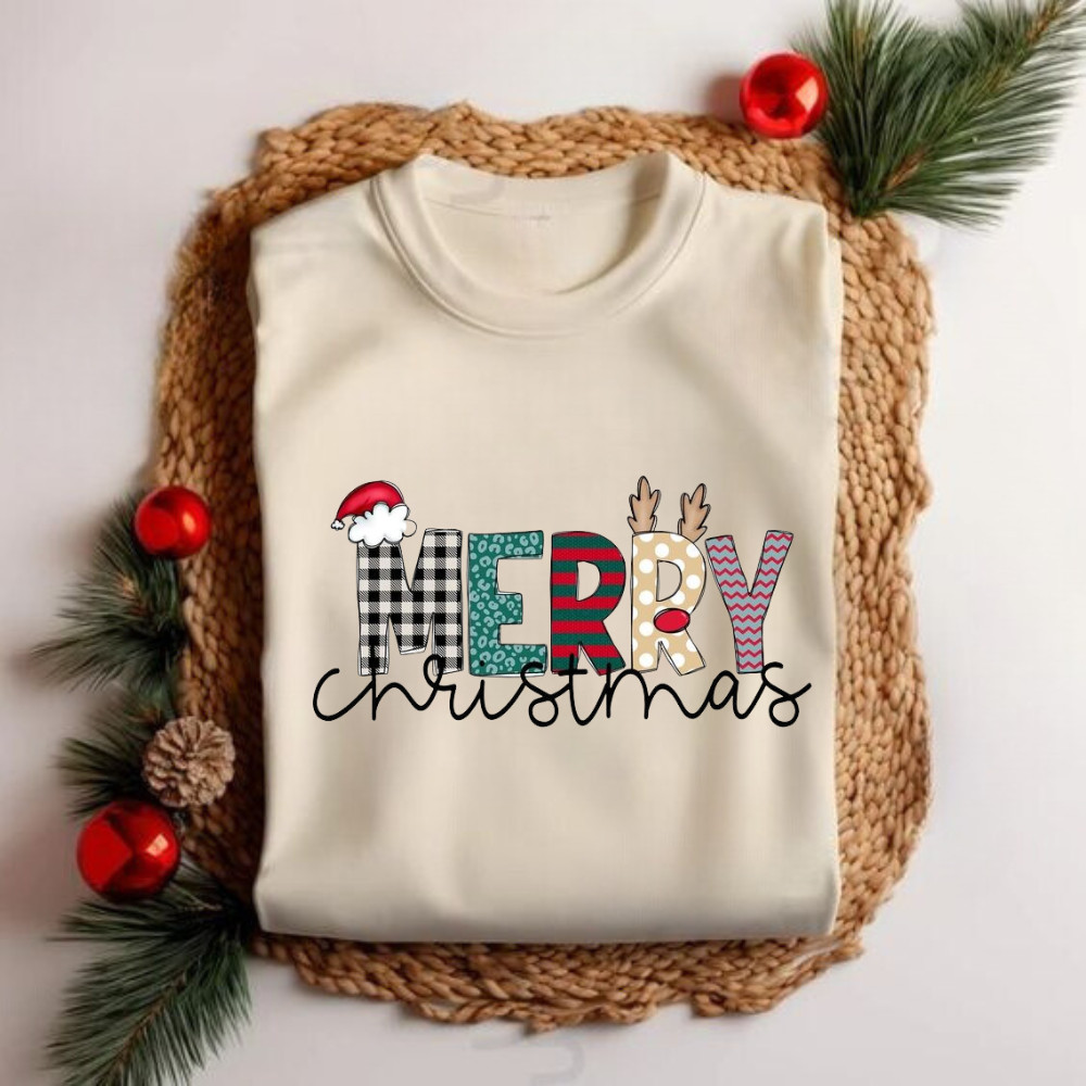 Camiseta Camisa Premium Algodão Nova Moda Promoção ''Merry Christmans Letreiro'' Fofa Delicada Modinha Lançamento Blusa