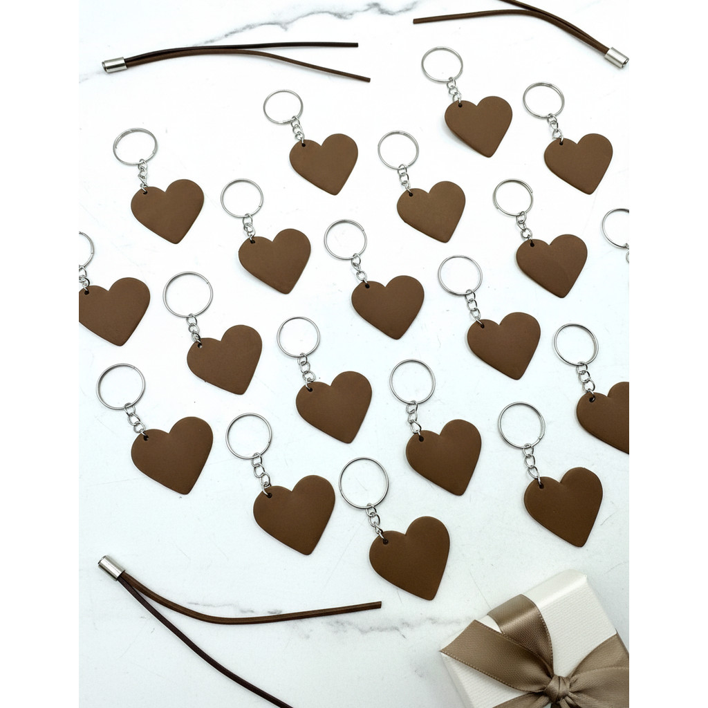 Lembrancinha Chaveiro Marron Coraçãozinho Tema Decorativo 10 peças