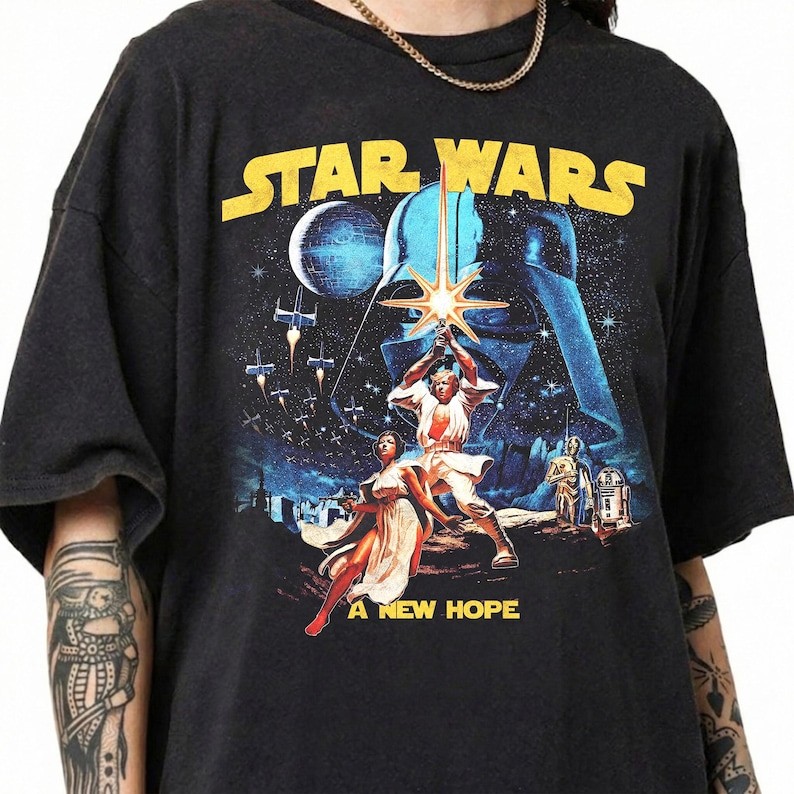 「Mina Hana」Camiseta Unissex Star Wars Tema A New Hope Estampa Luke Skywalker e Princesa Leia Confortável Atemporal Es...