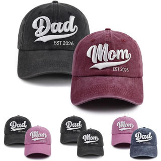 Boné de beisebol ajustável com bordado 3D "Dad & Mom EST 2026" - Um presente para novos pais RTCT