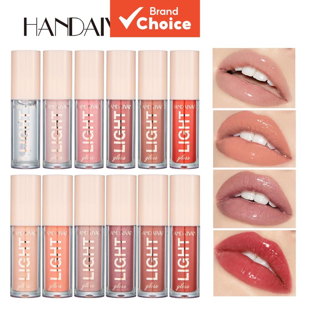 Brilho labial monocromático hidratante com efeito espelhado e acabamento glossy.