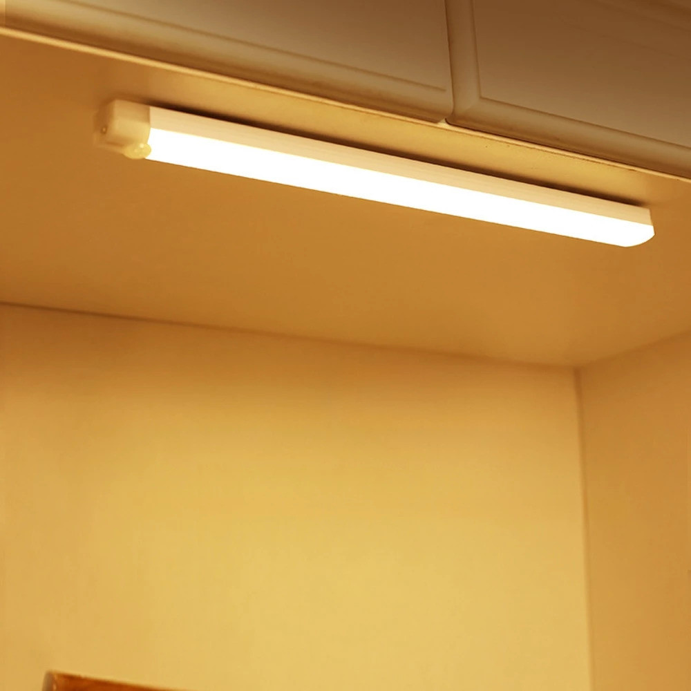 50cm Smart Luminária Inteligente Ultra LED com sensor de movimento sem fio e Recarregável USB para Baixo do Armário em Oferta na Shopee