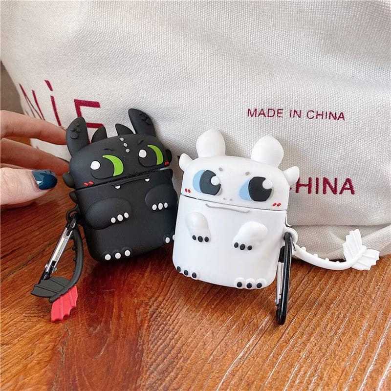 Capa Silicone Cartoon para AirPods 3 / AirPods 4 / AirPods Pro / Pro2 com Mosquetão