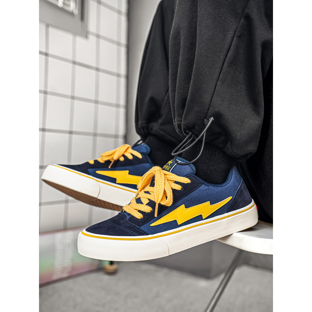 Sapatos masculinos sapatos masculinos sapatos da moda outono baixo-Top relâmpago sapatos de lona meninos versão coreana