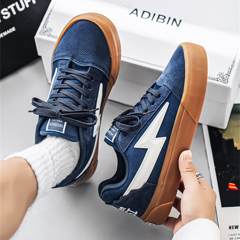 Sapatos masculinos sapatos da moda novo estilo sapatos de pão baixo-Top relâmpago sapatos de lona masculino versão corea