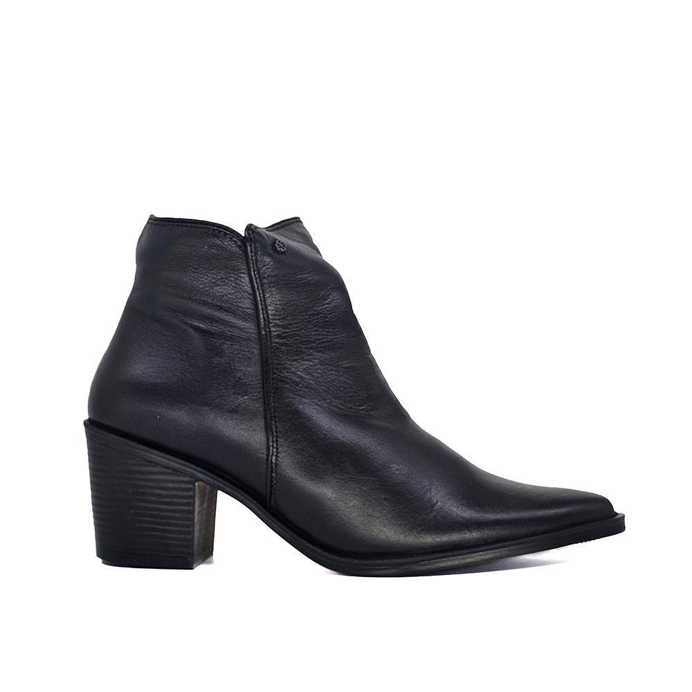 Bota Feminina Perlatto Loren Couro Preto - LOR011-CFTLU29